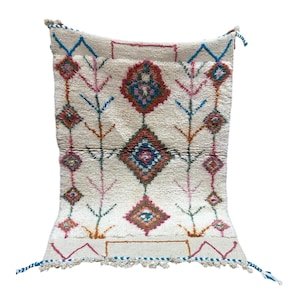 Earthbound Jewels – Handmade Moroccan Rug