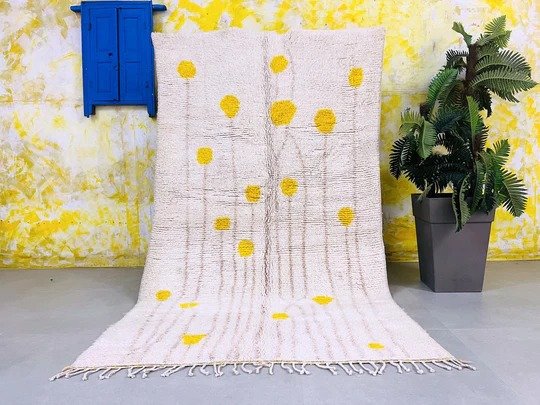 Lemon Dots – Handmade Moroccan Rug