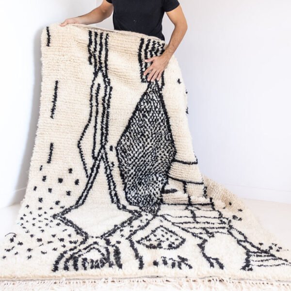 Ink Pendant – Handmade Moroccan Rug
